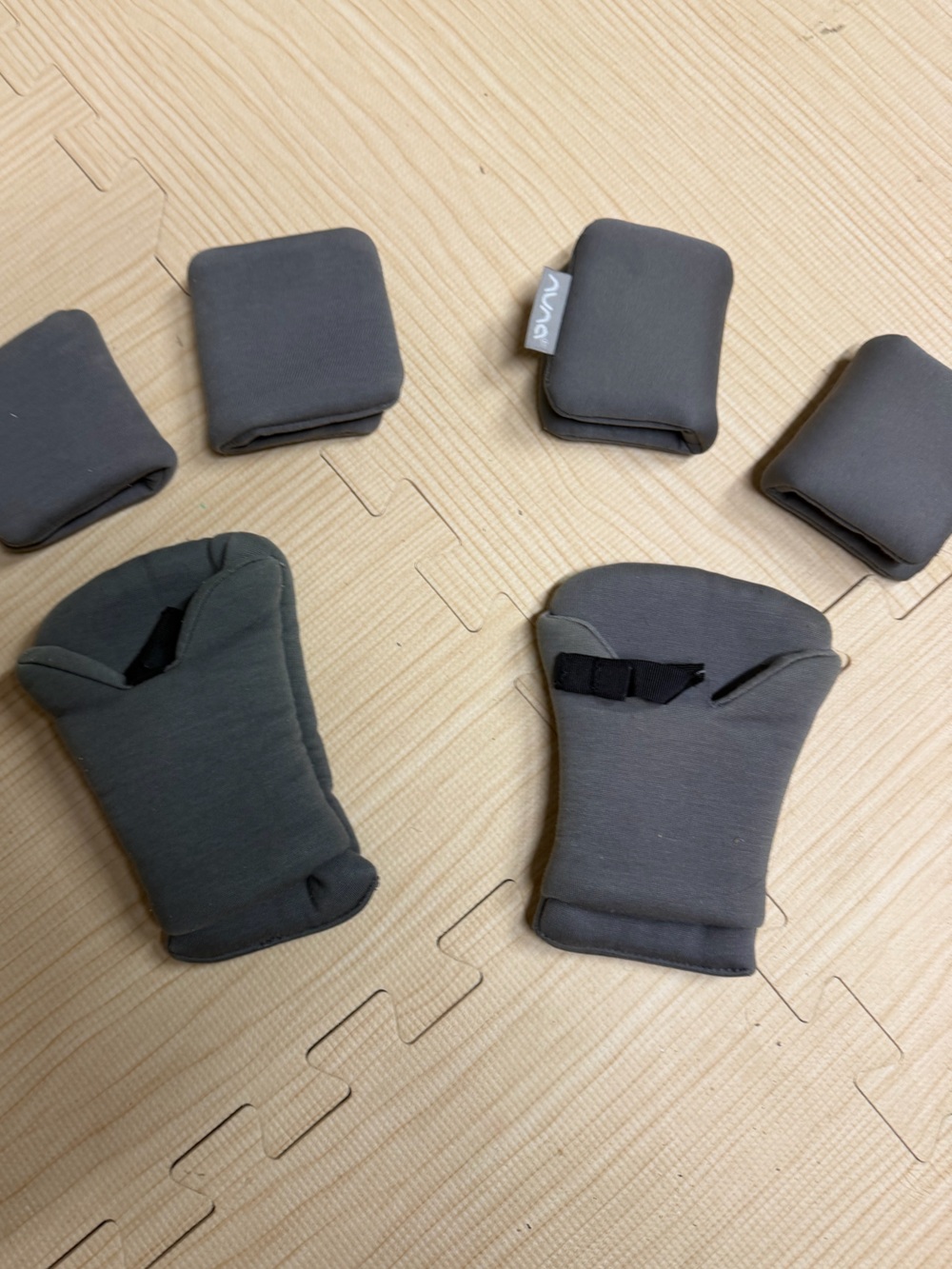 buckle and belt covers (2 sets) for nuna pipa all models
